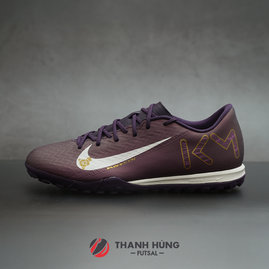 Nike Vapor 16