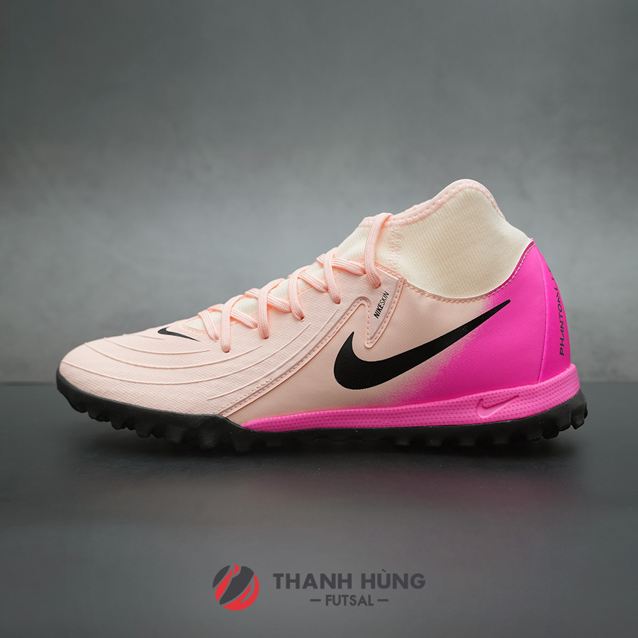 Nike Phantom Luna